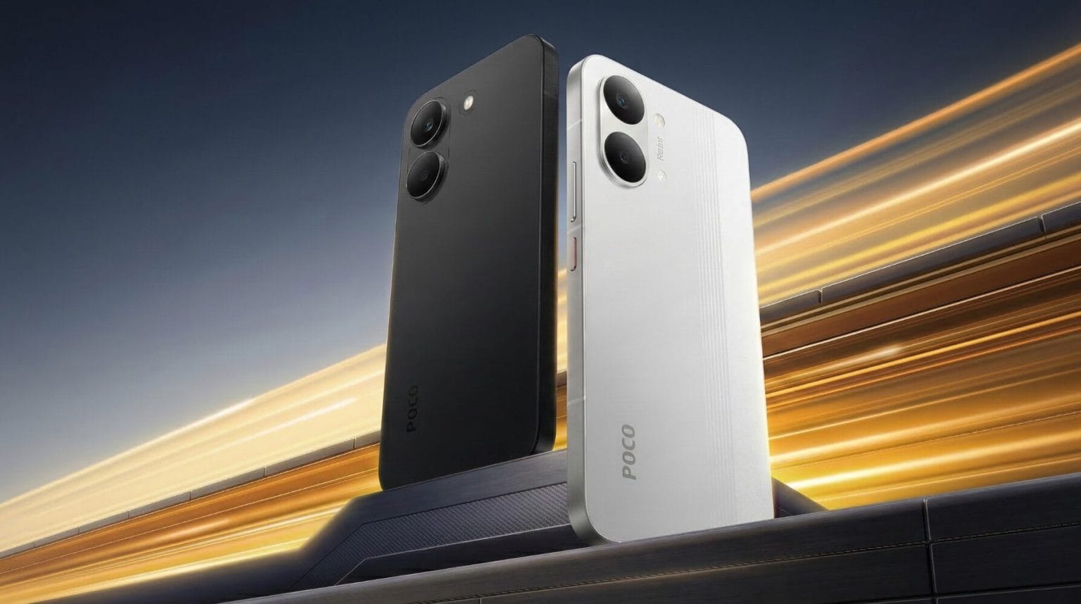POCO X8 Pro - לצד דגם ה-POCO X8 Pro Max במבט מהגב המציג את ההבדלים בעיצוב ובמערך הצילום של סדרת הדגל