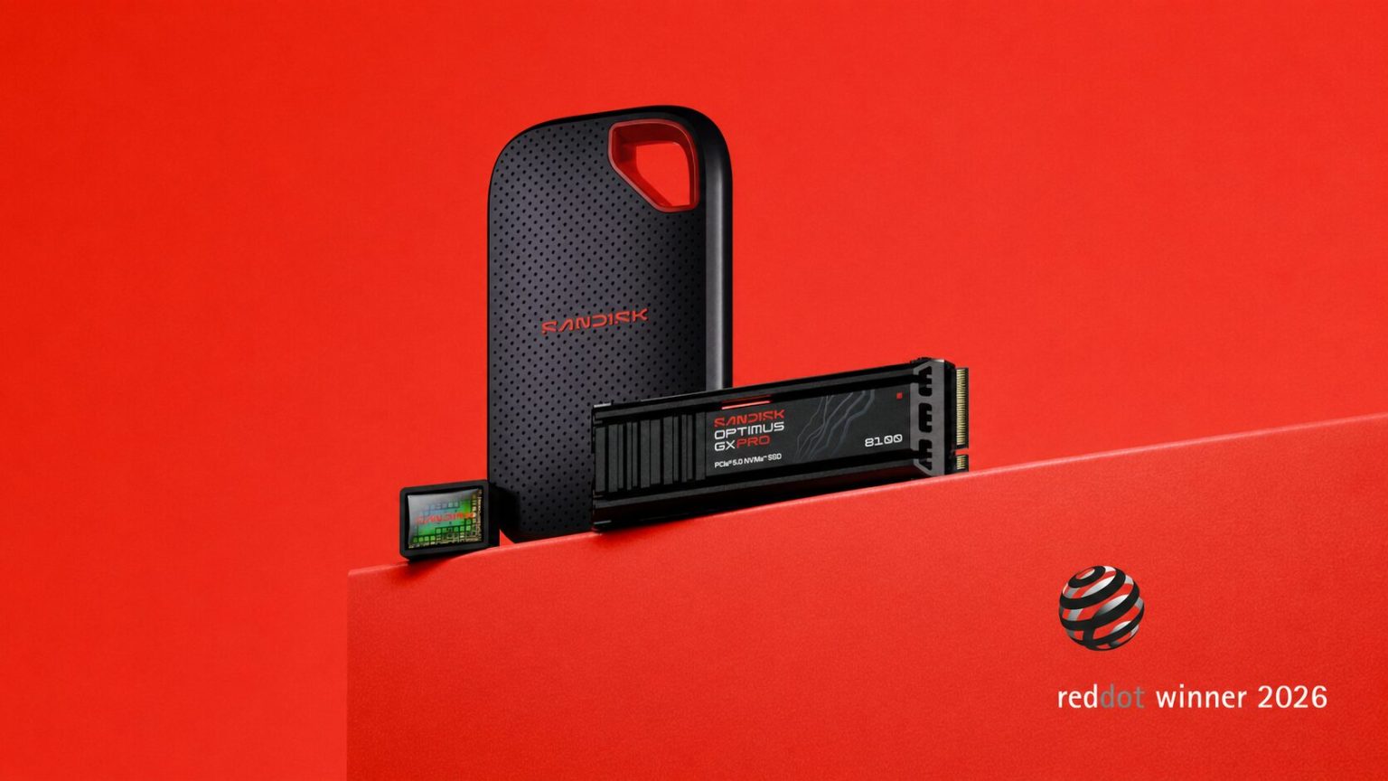 Sandisk Red Dot Design Awards 2026 - כונן SSD פנימי מדגם SanDisk Optimus GX Pro PCIe 5.0 וכונן SSD חיצוני נייד של סנדיסק בתצוגת זכייה